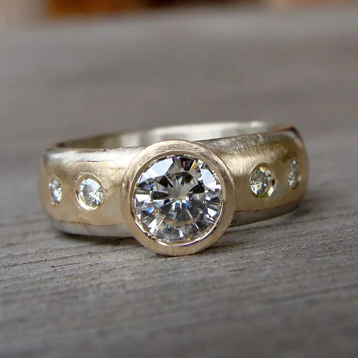 Vintage Fine Zirconia Forged Ring