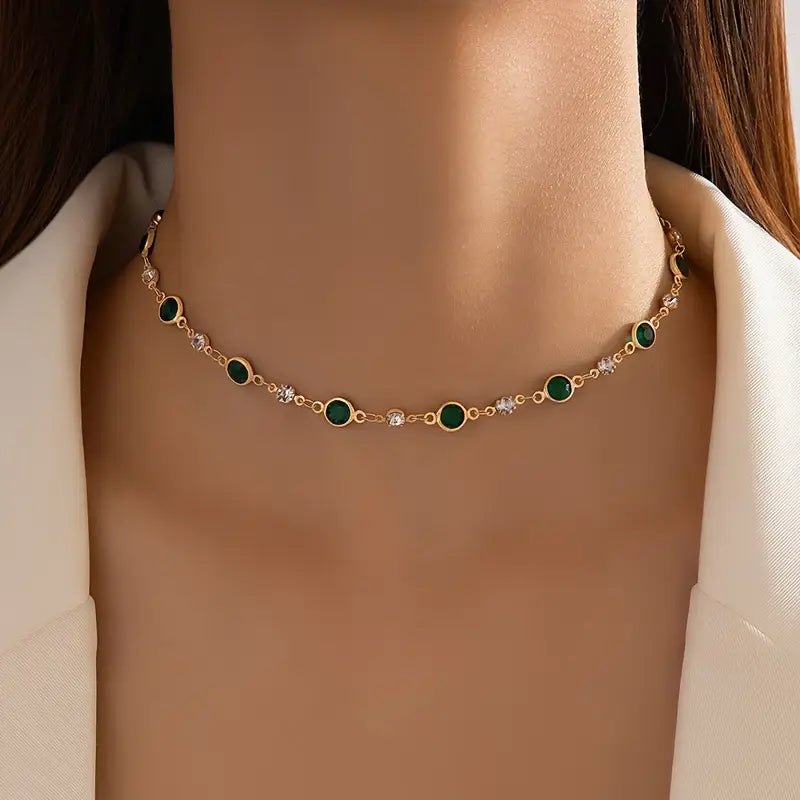 Collar con Colgante de Esmeralda