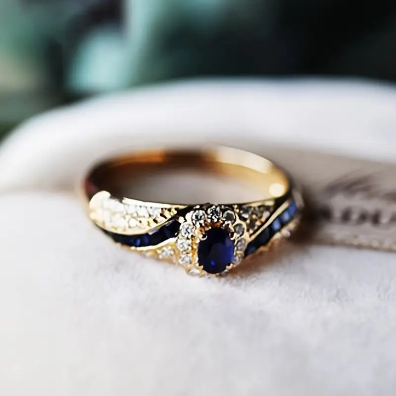 Anillo de Oro Avelisse Moraziel