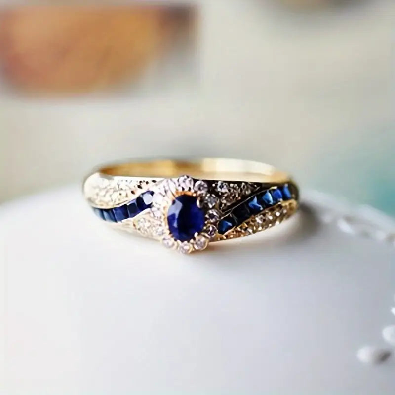 Anillo de Oro Avelisse Moraziel