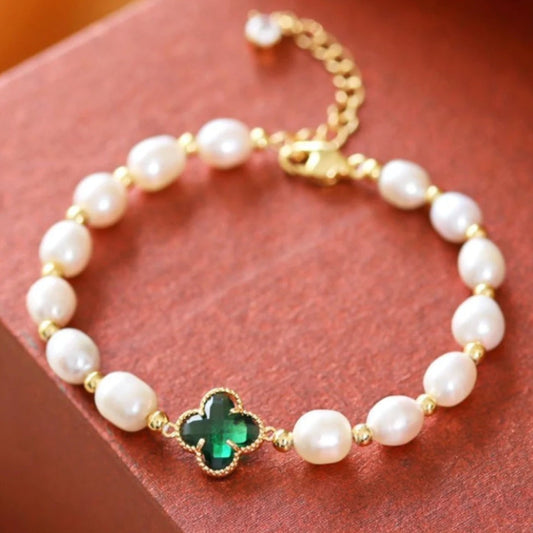 Pulsera Trébol de Esmeralda con Esmeralda y Perlas en Oro