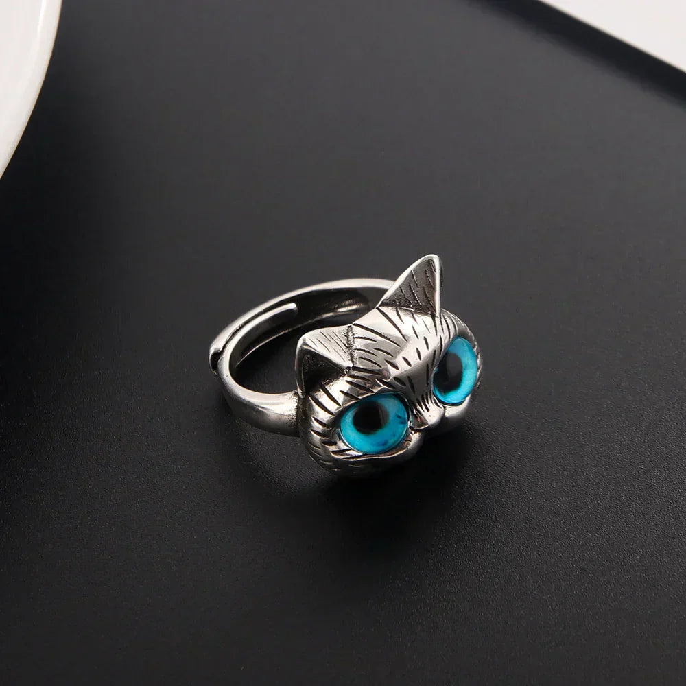 Anillo con gato de ojos azules – Divertido anillo vintage de plata para amantes de los gatos