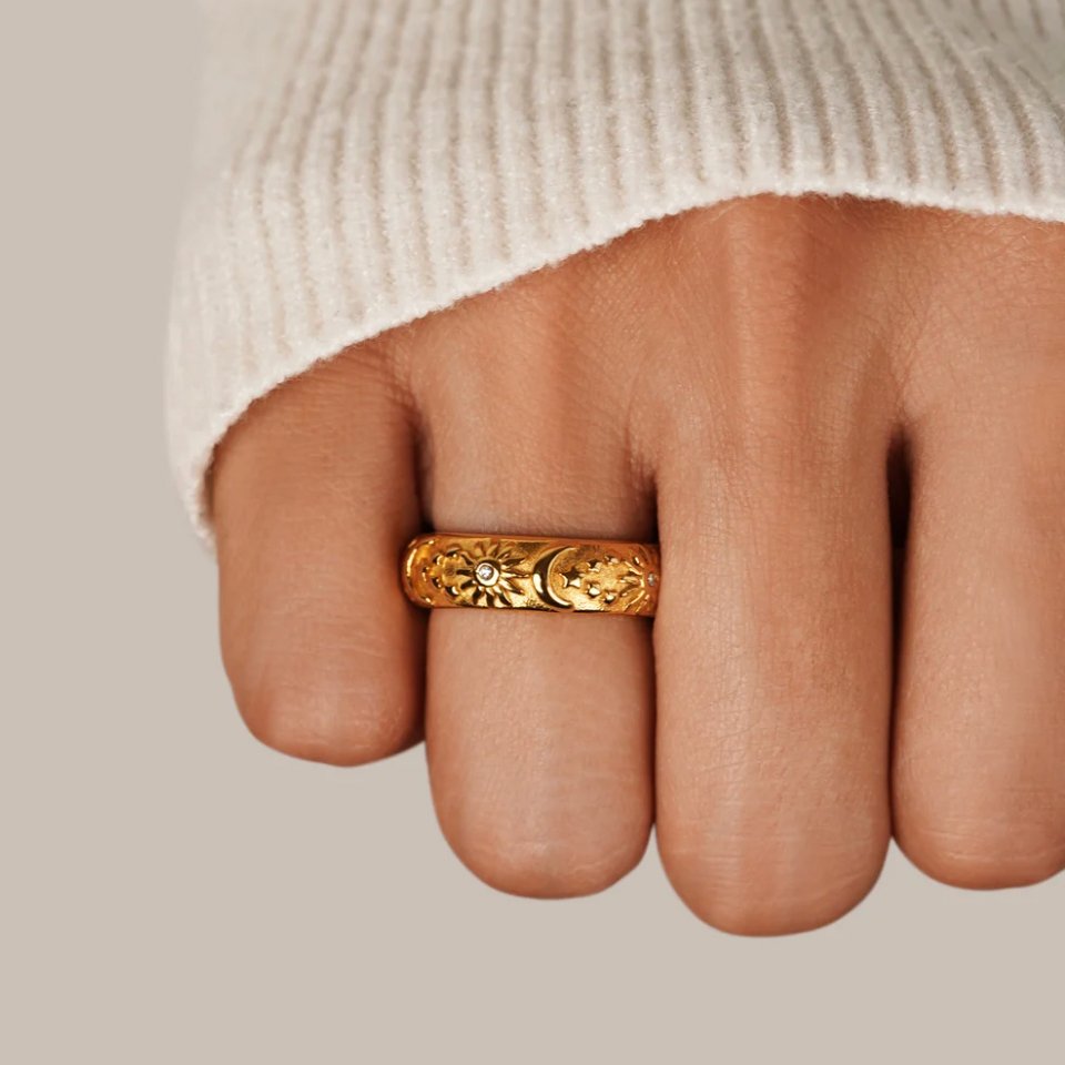 Anillo Celestial de Oro