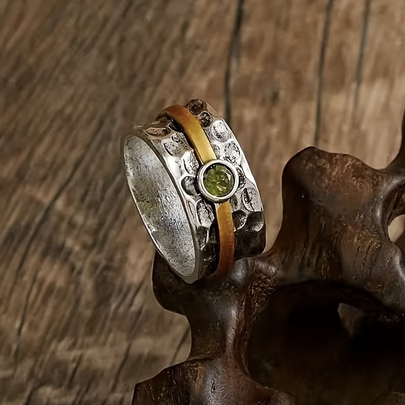 Anillo de zirconia verde elegante