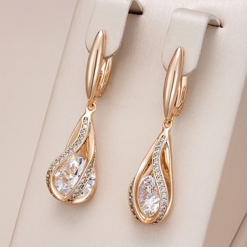 Pendientes Colgantes Elegantes con Circonia y Cristal en Oro