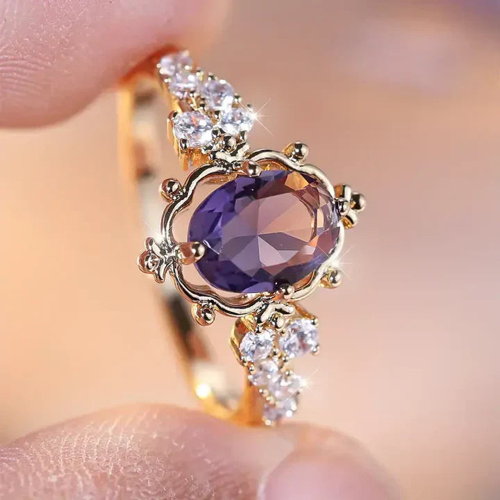 Anillo Dorado Brillante Violeta