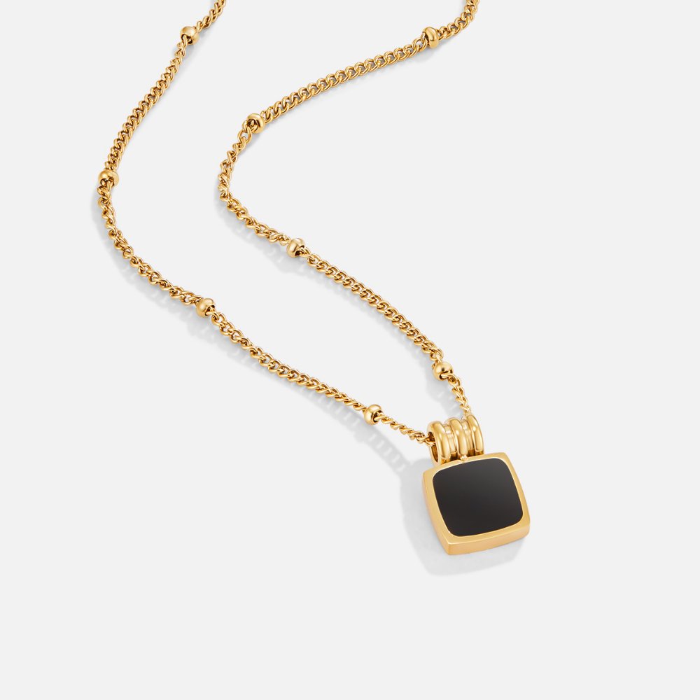 Collar Lucia con Colgante Negro