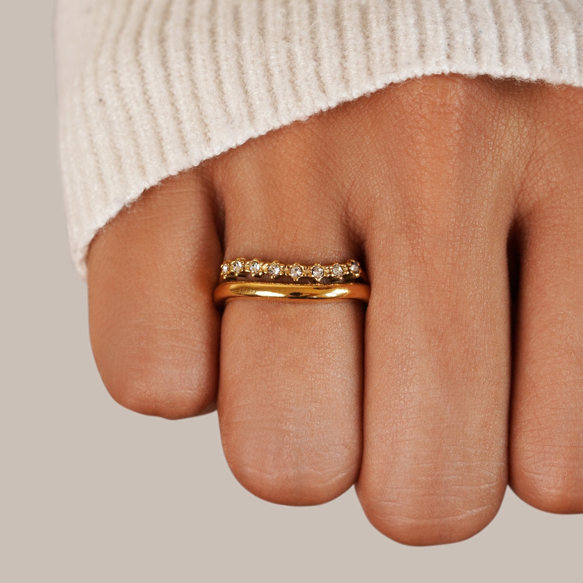 Anillo Linda de Cristal Blanco en Capas