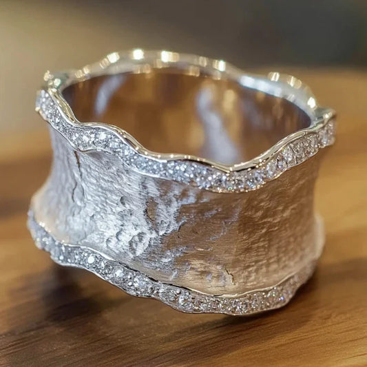 Vintage Silver Band Bright Ring